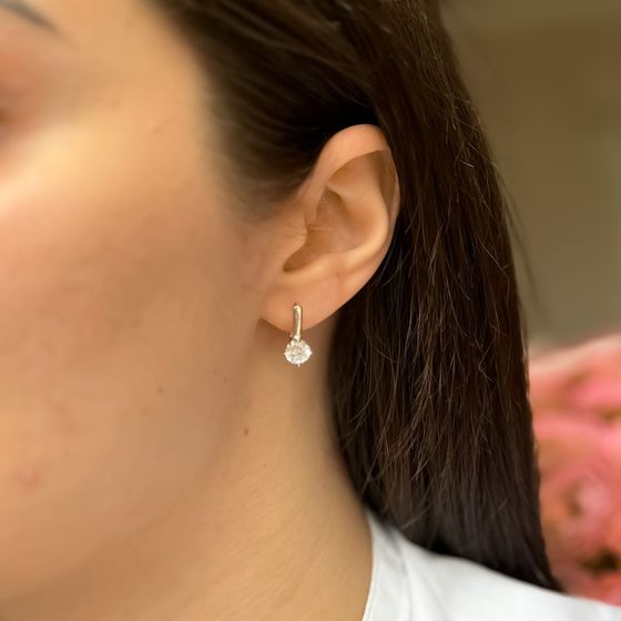 Серебряные серьги с фианитами