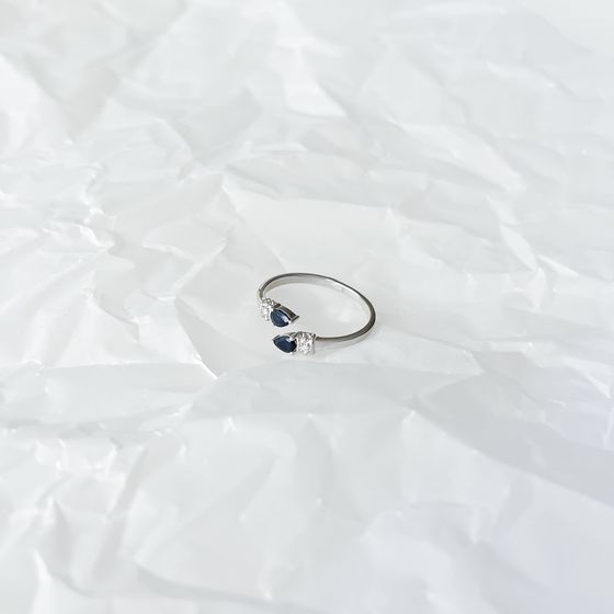 Серебряное кольцо с сапфиром 0.38ct