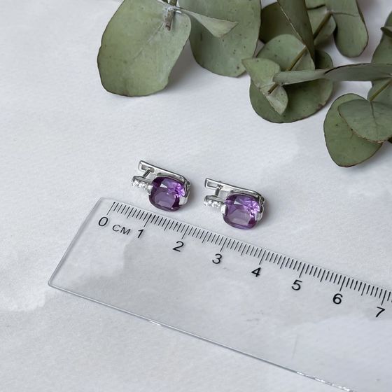 Серебряные серьги с александритом