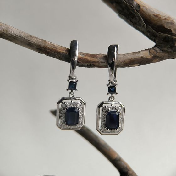 Серебряные серьги с сапфиром 2.922ct