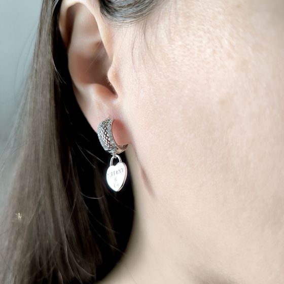 Серебряные серьги с фианитами