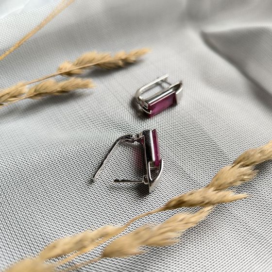 Серебряные серьги с рубином 3.844ct