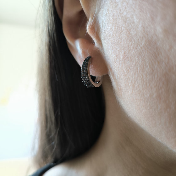 Серебряные серьги с фианитами