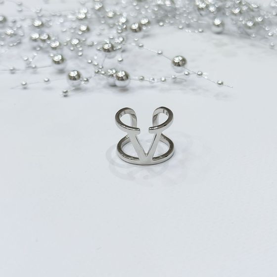 Серебряное кольцо без камней