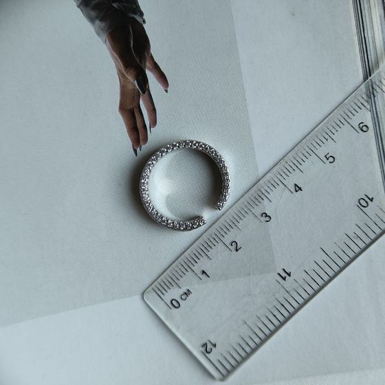 Серебряное кольцо с фианитами, перламутром