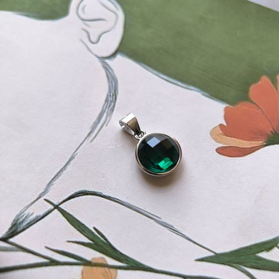 Серебряная подвеска с фианитами