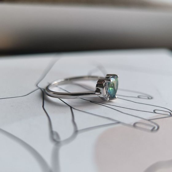 Серебряное кольцо с мистик топазом 0.613ct