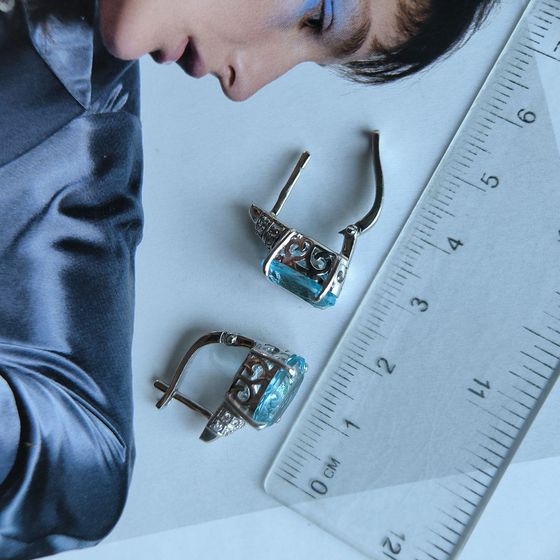 Серебряные серьги с топазом 11.672ct