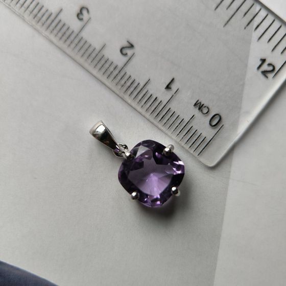 Серебряная подвеска с аметистом 3.575ct