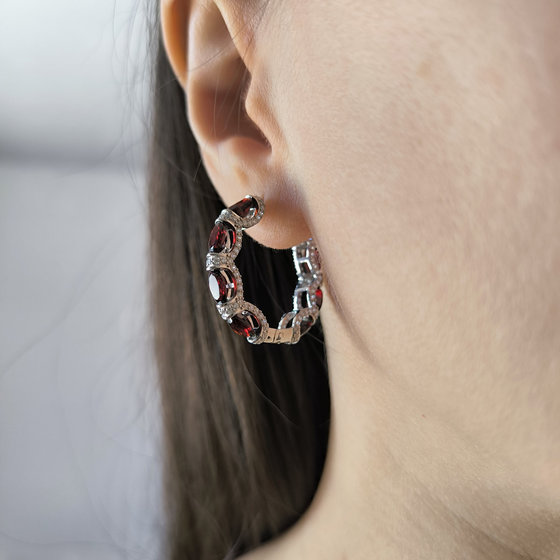 Серебряные серьги с гранатом 12.381ct