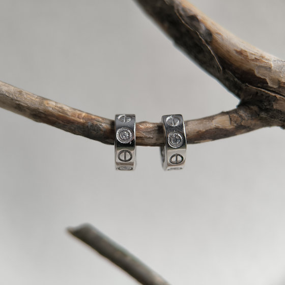 Серебряные серьги с фианитами