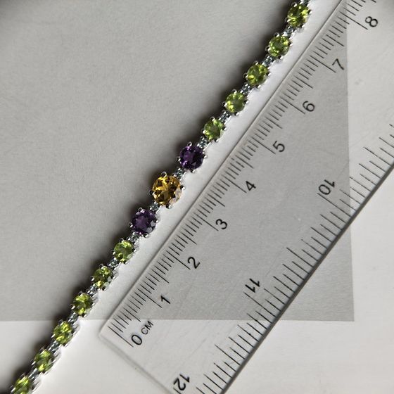 Серебряный браслет с аметистом, цитрином, хризолітом, топазом