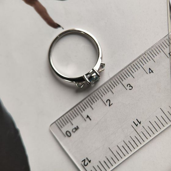 Серебряное кольцо с мистик топазом 0.642ct