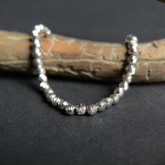 Серебряный браслет без камней