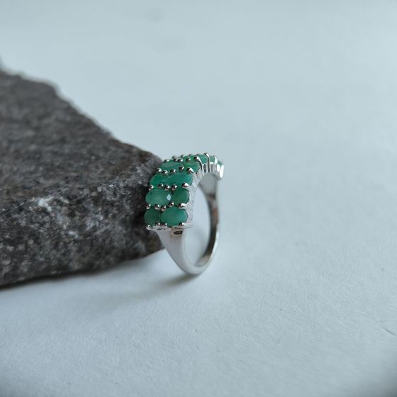 Серебряное кольцо с изумрудом 2.458ct