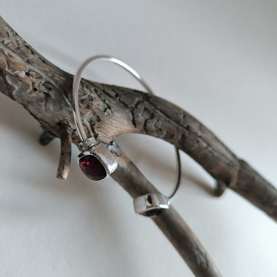 Серебряный браслет с гранатом nano 7.208ct, фианитами