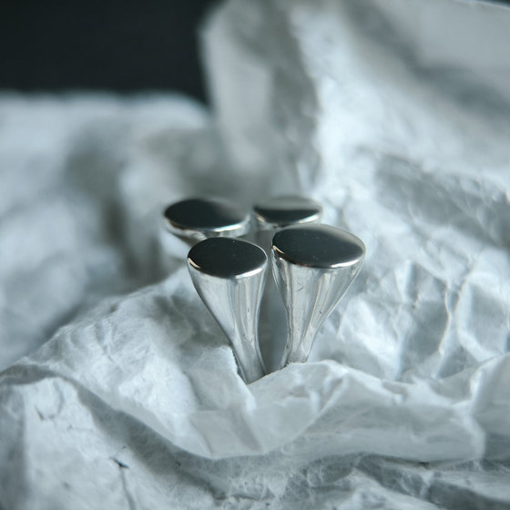 Серебряное кольцо без камней