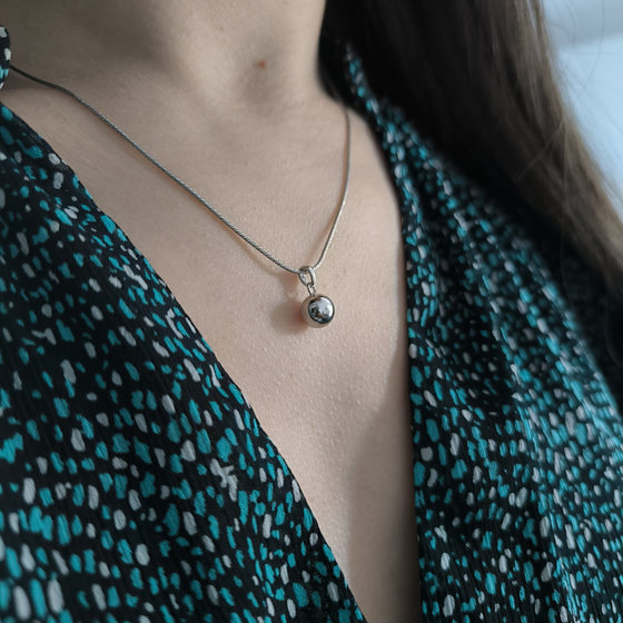 Серебряная подвеска без камней