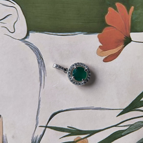 Серебряная подвеска с агатом 1.01ct, фианитами