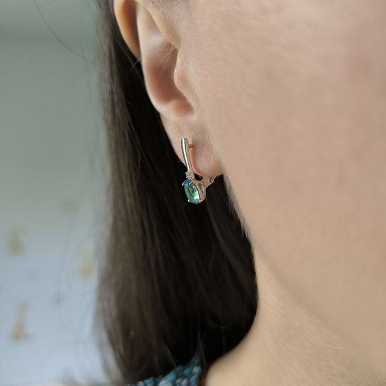 Серебряные серьги с мистик топазом 1.155ct