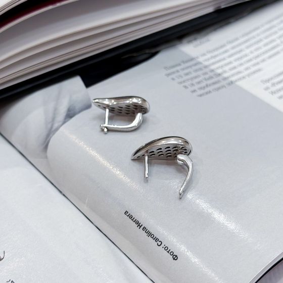 Серебряные серьги без камней Серебряные серьги без камней