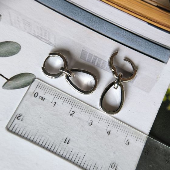 Серебряные серьги с фианитами Серебряные серьги с фианитами