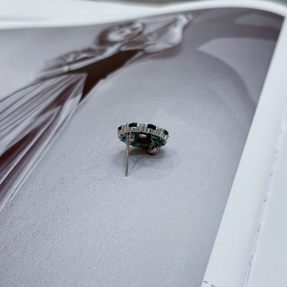 Серебряная брошка с агатом 4.06ct