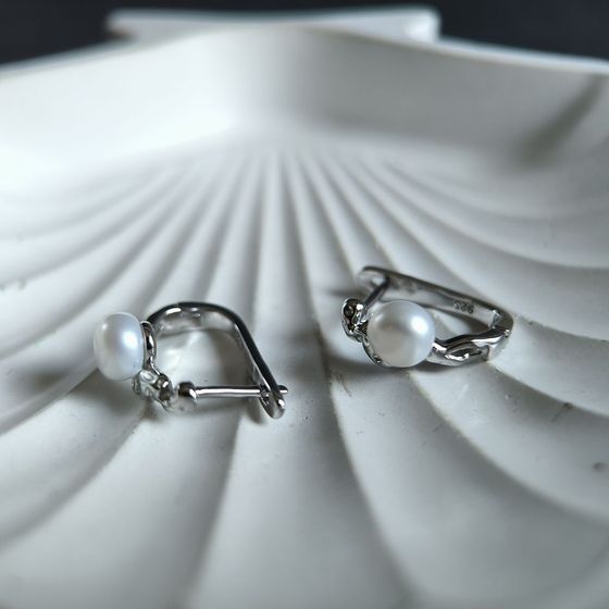 Серебряные серьги с жемчугом