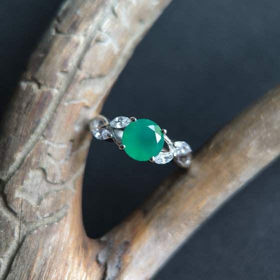Серебряное кольцо с агатом 1.6ct