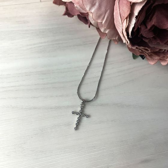 Серебряный крестик с фианитами