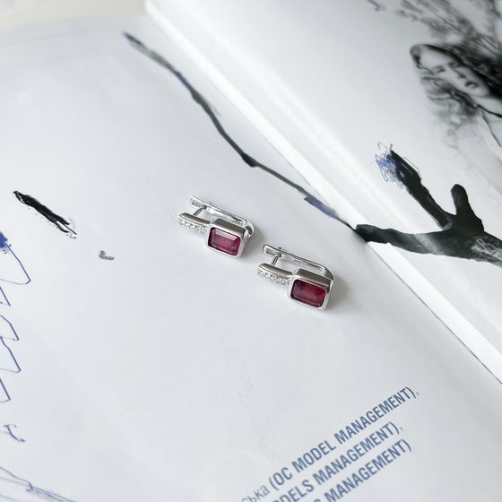 Серебряные серьги с рубином 3.098ct