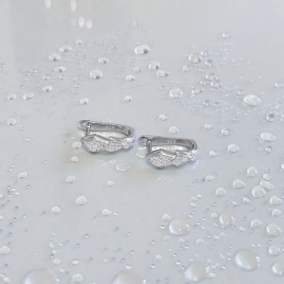 Серебряные серьги с фианитами