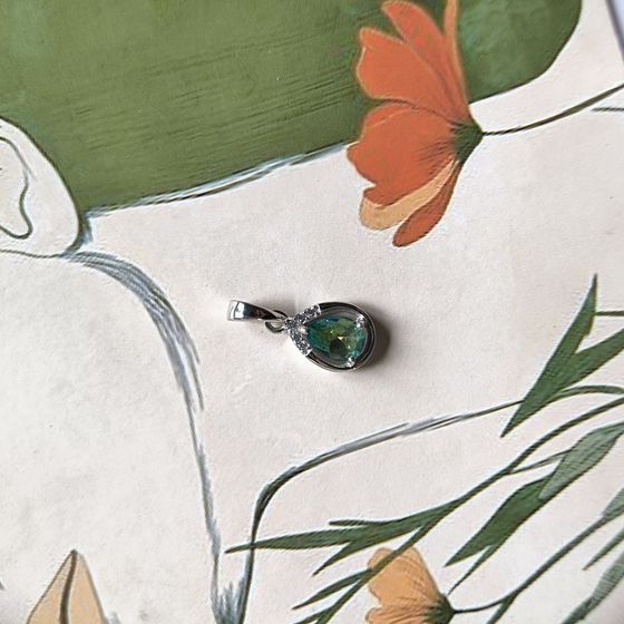 Серебряная подвеска с мистик топазом 0.555ct