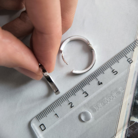 Серебряные серьги с емаллю