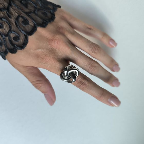 Серебряное кольцо без камней