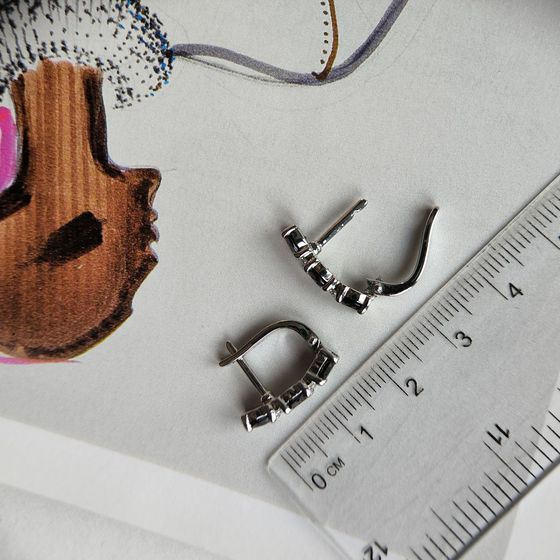 Серебряные серьги с гранатом 3.74ct