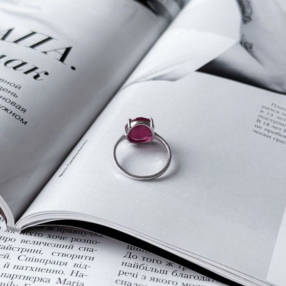 Серебряное кольцо с рубином 5.33ct