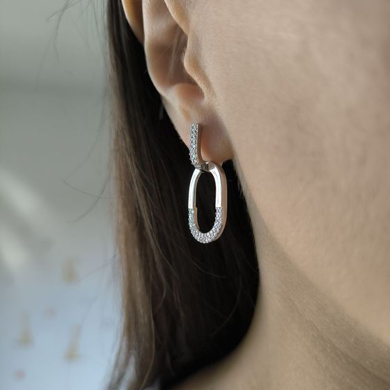 Серебряные серьги с фианитами