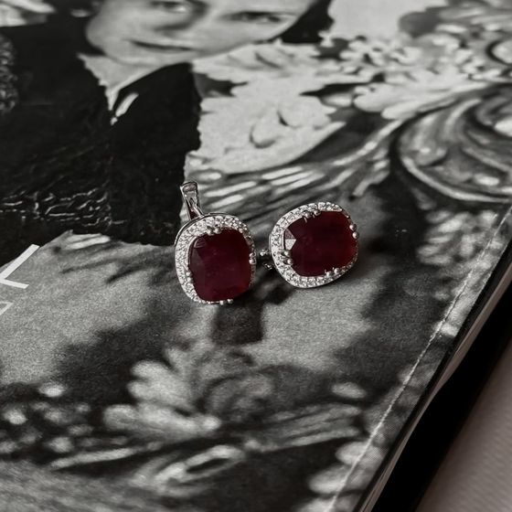 Серебряные серьги с рубином 15.848ct