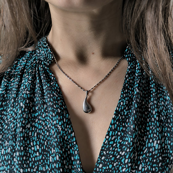 Серебряная подвеска без камней