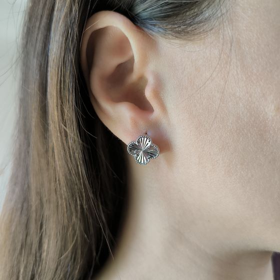 Серебряные серьги без камней