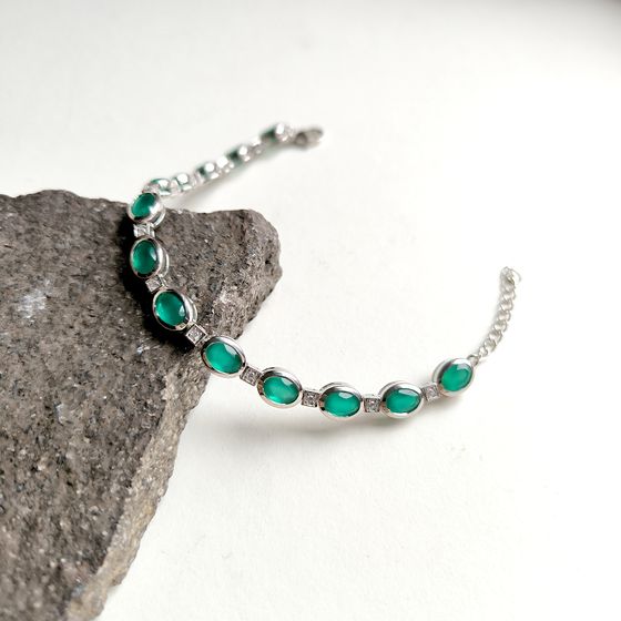 Серебряный браслет с агатом 9.393ct, фианитами
