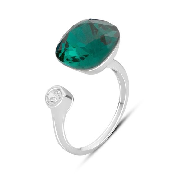 Серебряное кольцо с фианитами