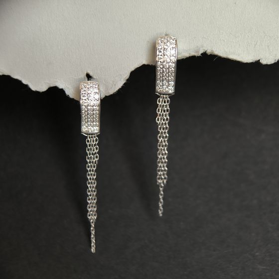 Серебряные серьги с фианитами