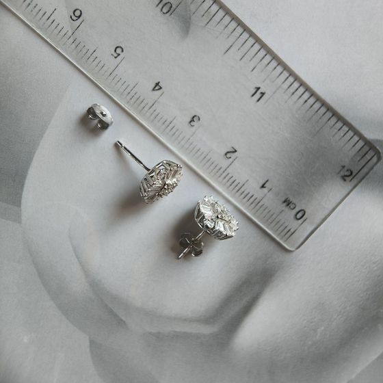 Серебряные серьги с фианитами