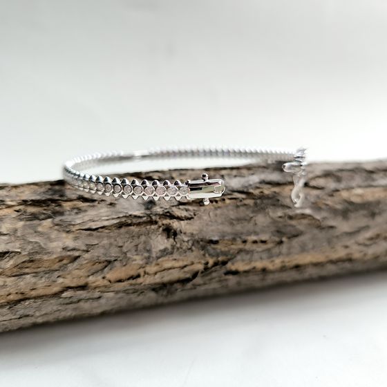 Серебряный браслет с фианитами