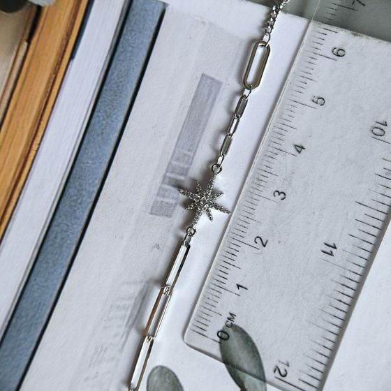 Серебряный браслет с фианитами Серебряный браслет с фианитами