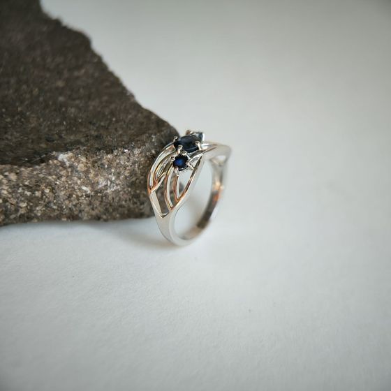 Серебряное кольцо с сапфиром 0.938ct