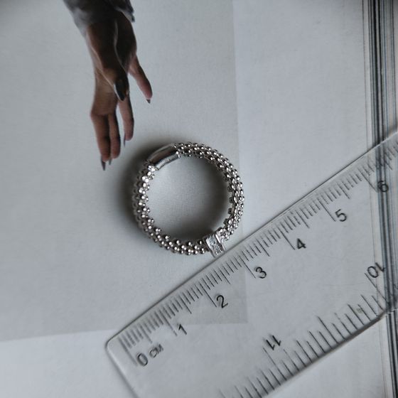 Серебряное кольцо с фианитами