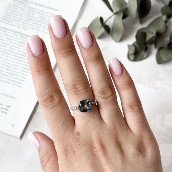 Серебряное кольцо с мистик топазом 5.435ct